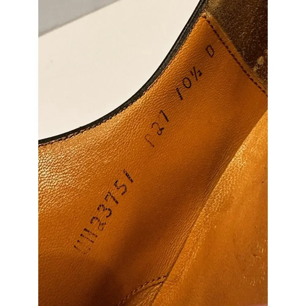 10.5 D Salvatore Ferragamo Black Leather Apron Toe Derby Lug Sole Italy